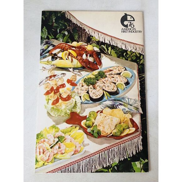 Vintage 1976 Fish Shellfish Recipe Pamphlet Over The Coals Summer Barbecue Beach - Picture 7 of 13